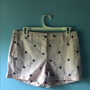 Pink Pinstripe shorts with Navy blue wheels